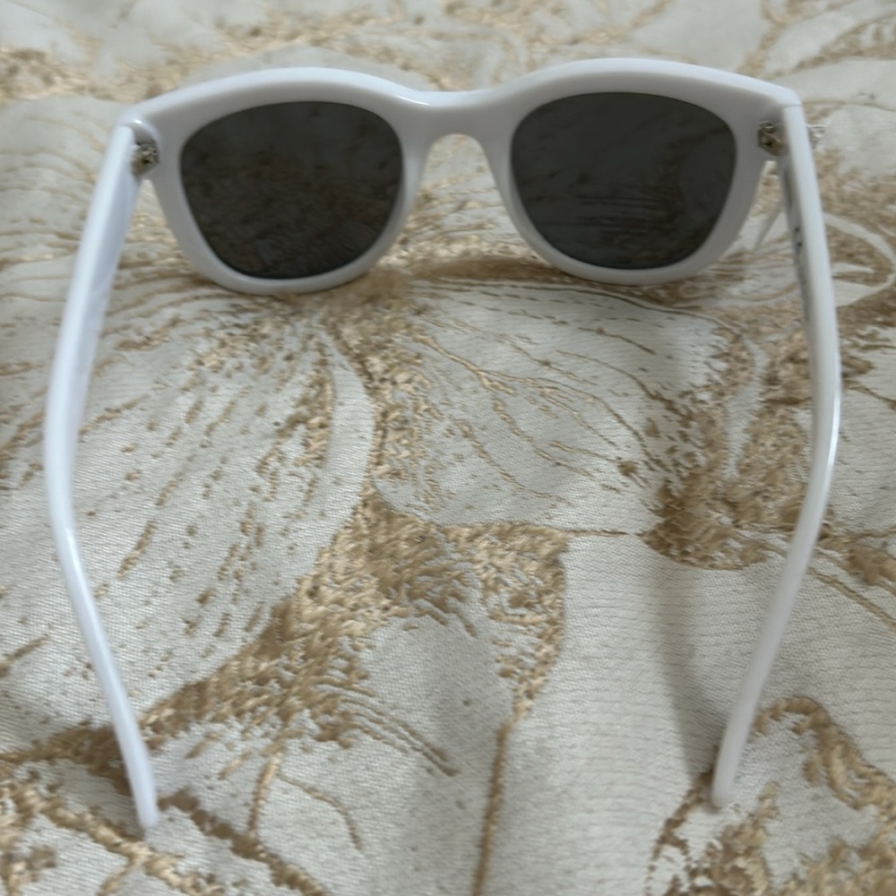 NWT J.Crew Oversized White Square Sunglasses Glossy Acetate - Picture 3 of 3